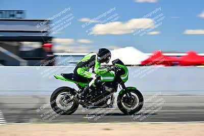 media/Mar-25-2024-Moto Forza (Mon) [[8d4319bd68]]/4-Novice Group/Session 4 Front Straight Speed Pans/